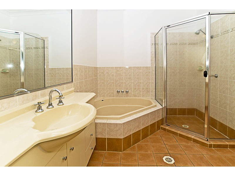 1-21 Paradise Parade, Paradise Point QLD 4216