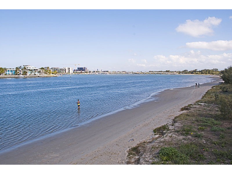 1-21 Paradise Parade, Paradise Point QLD 4216