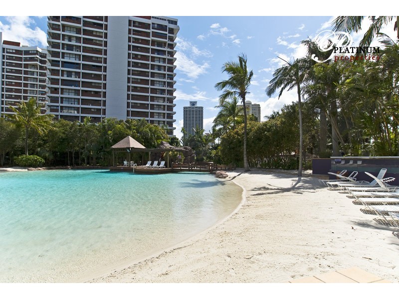 17 Commodore Drive, Surfers Paradise QLD 4217