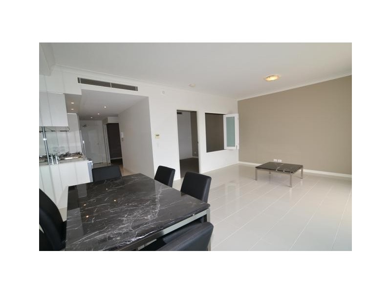 705/430 Marine Parade, Biggera Waters QLD 4216