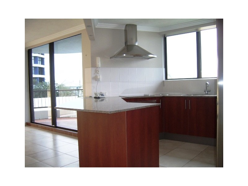 26/9 Bayview Street, Runaway Bay QLD 4216