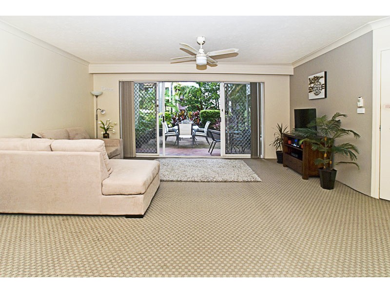 5-22 Jennifer Street, Runaway Bay QLD 4216