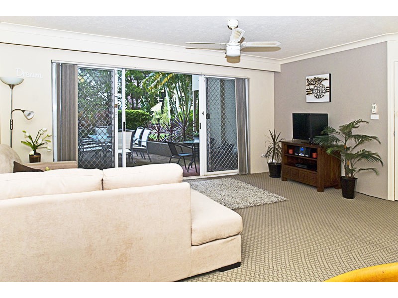 5-22 Jennifer Street, Runaway Bay QLD 4216