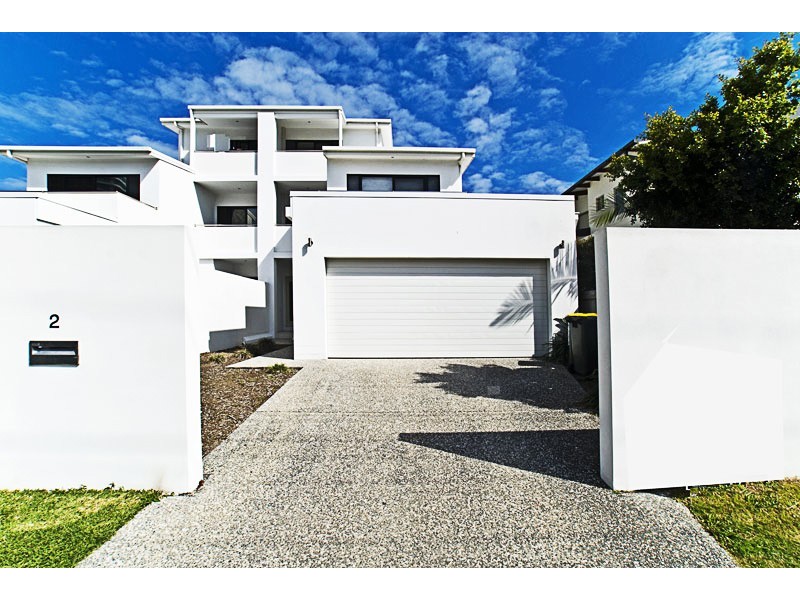 2-46  Bayview Street, Runaway Bay QLD 4216