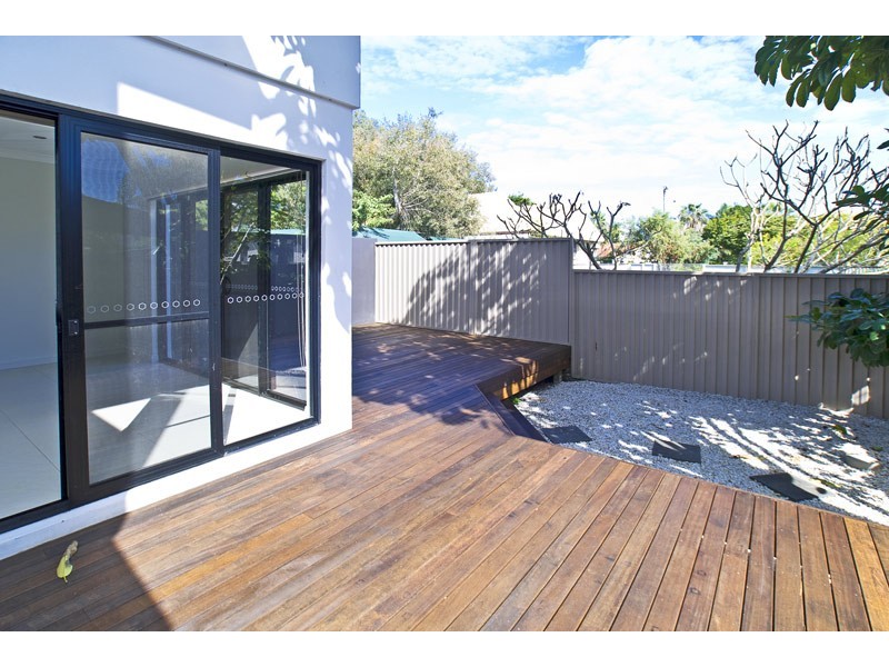 2-46  Bayview Street, Runaway Bay QLD 4216
