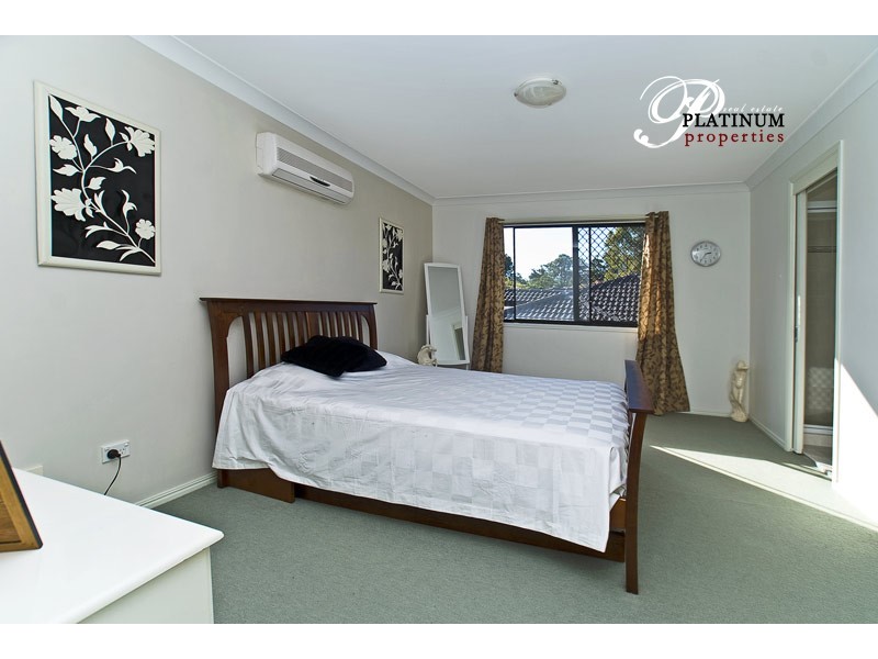 1/1 Marybeth Crescent, Molendinar QLD 4214