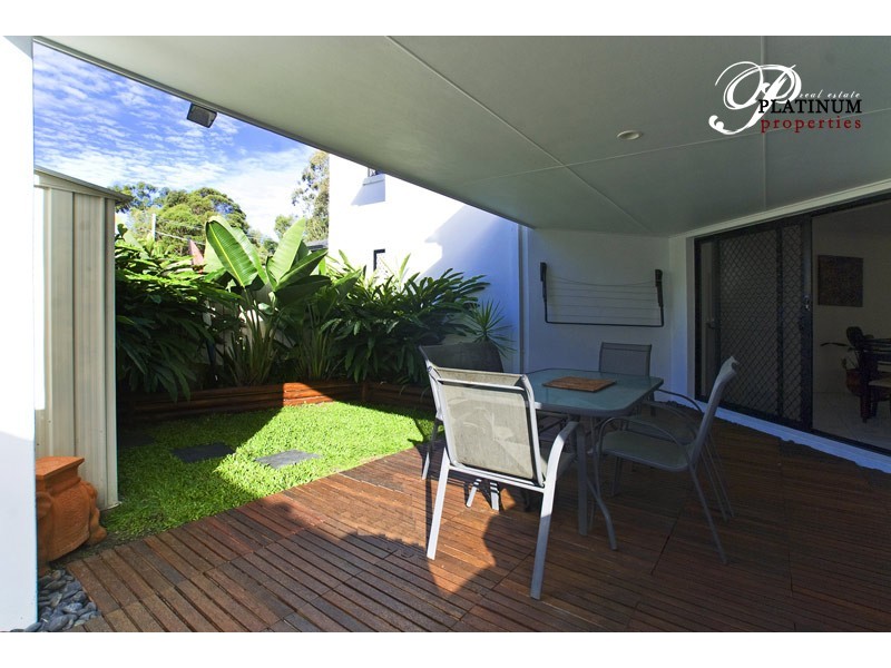 1/1 Marybeth Crescent, Molendinar QLD 4214