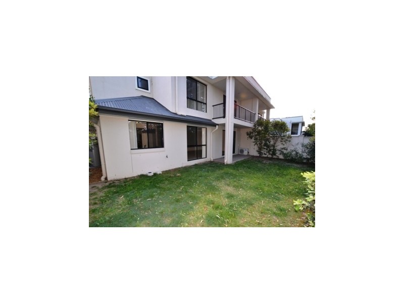 368 Pine Ridge Road, Coombabah QLD 4216
