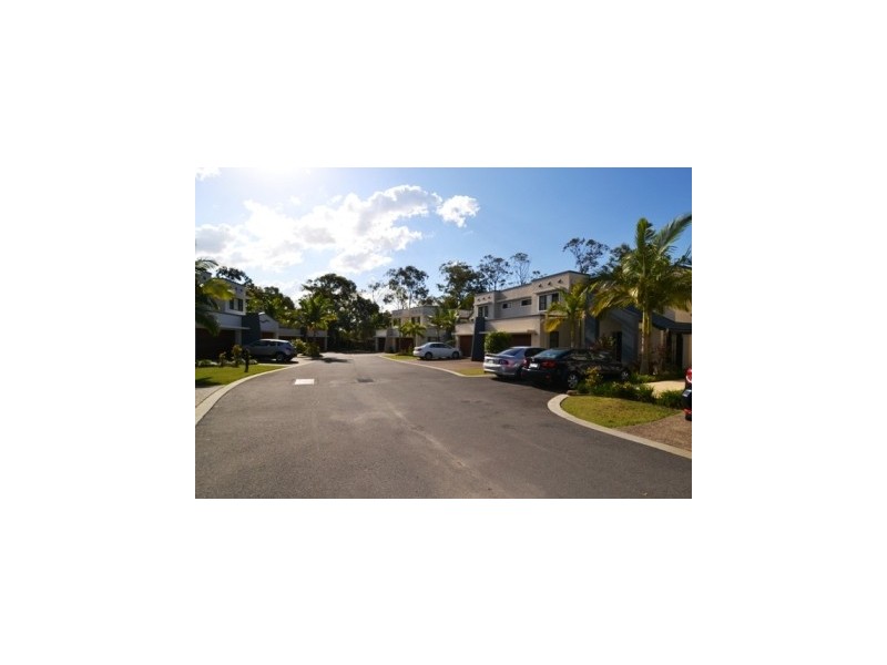 368 Pine Ridge Road, Coombabah QLD 4216