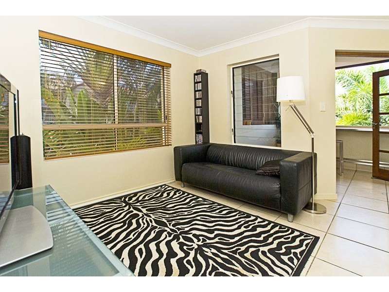 13/89 Bayview Street, Runaway Bay QLD 4216