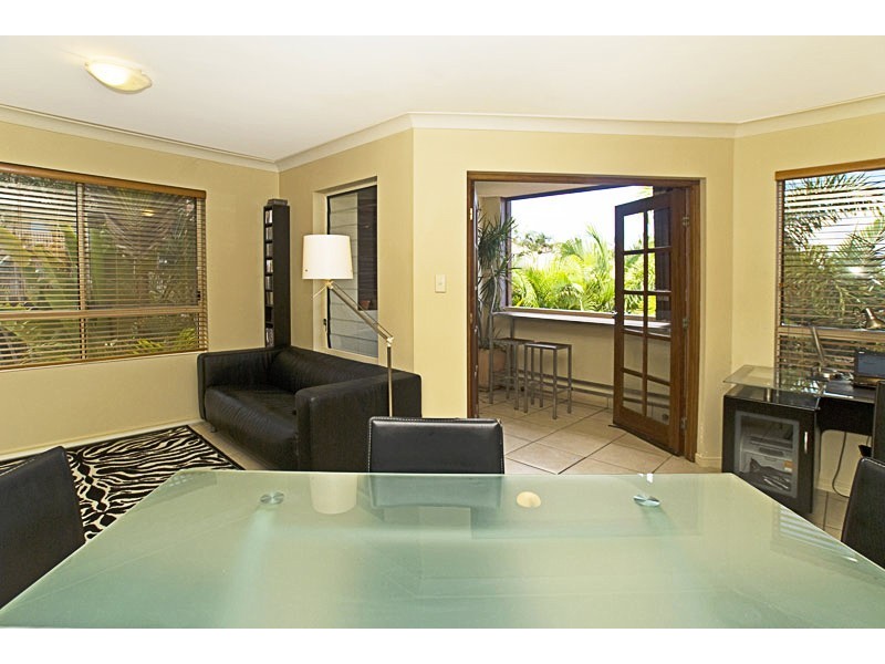 13/89 Bayview Street, Runaway Bay QLD 4216