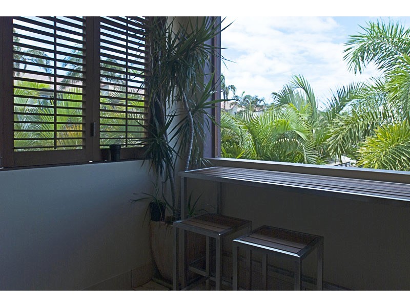 13/89 Bayview Street, Runaway Bay QLD 4216