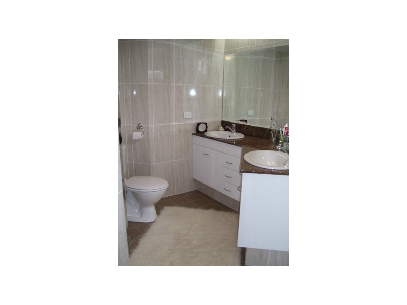 16A/114 Marine Parade, Southport QLD 4215