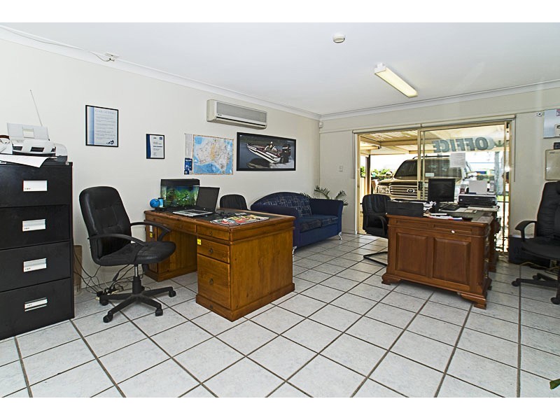 188 Brisbane Road, Arundel QLD 4214