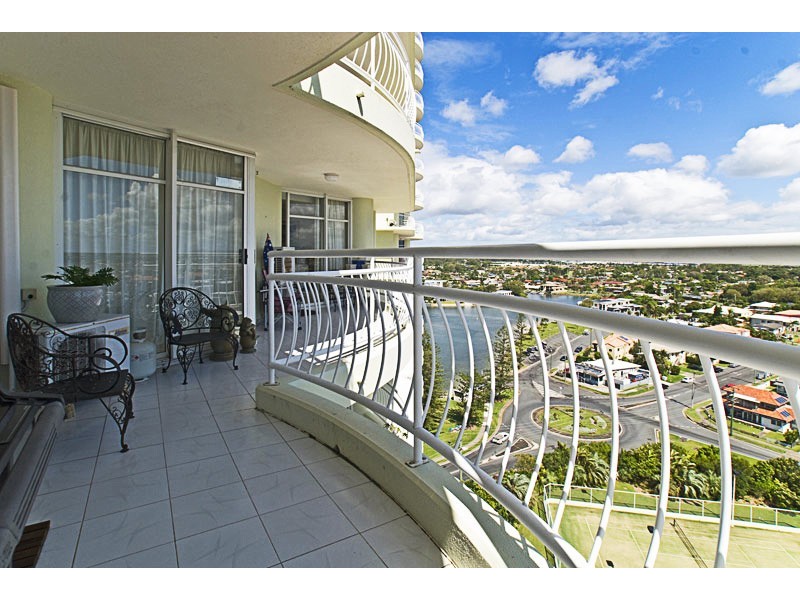 Level 15 15a-5 Bayview Street, Runaway Bay QLD 4216
