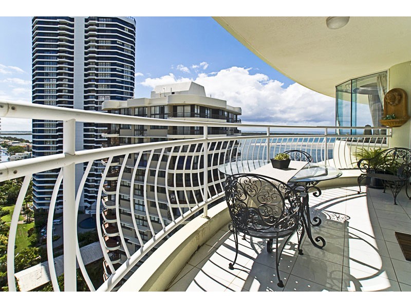 Level 15 15a-5 Bayview Street, Runaway Bay QLD 4216