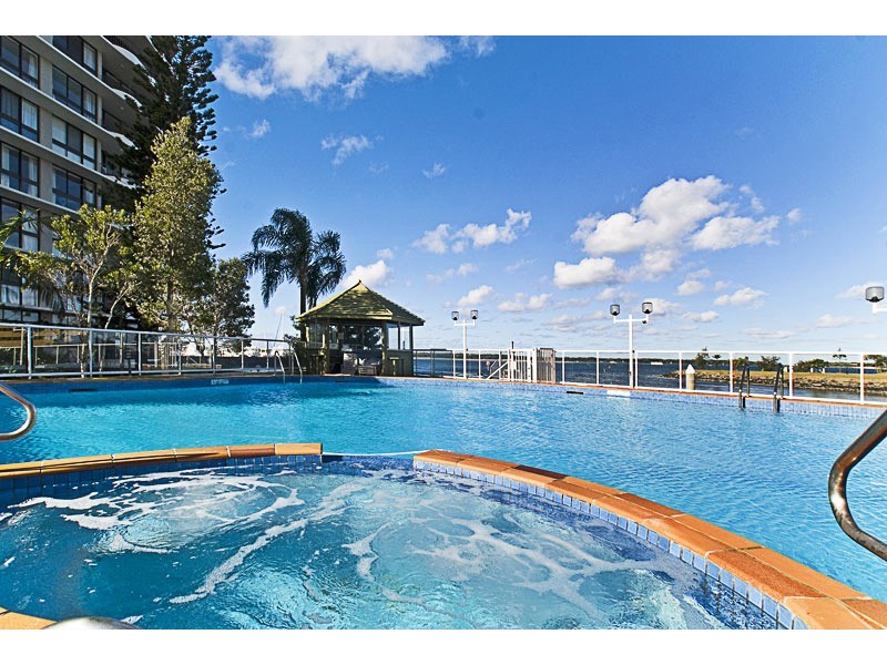 Level 15 15a-5 Bayview Street, Runaway Bay QLD 4216