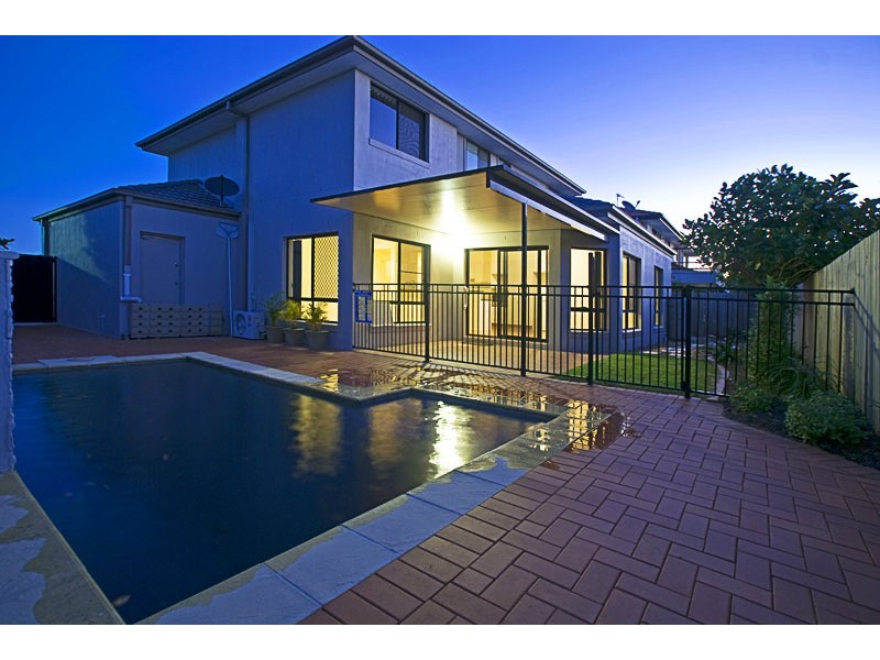 89 Highcrest Circuit, Molendinar QLD 4214