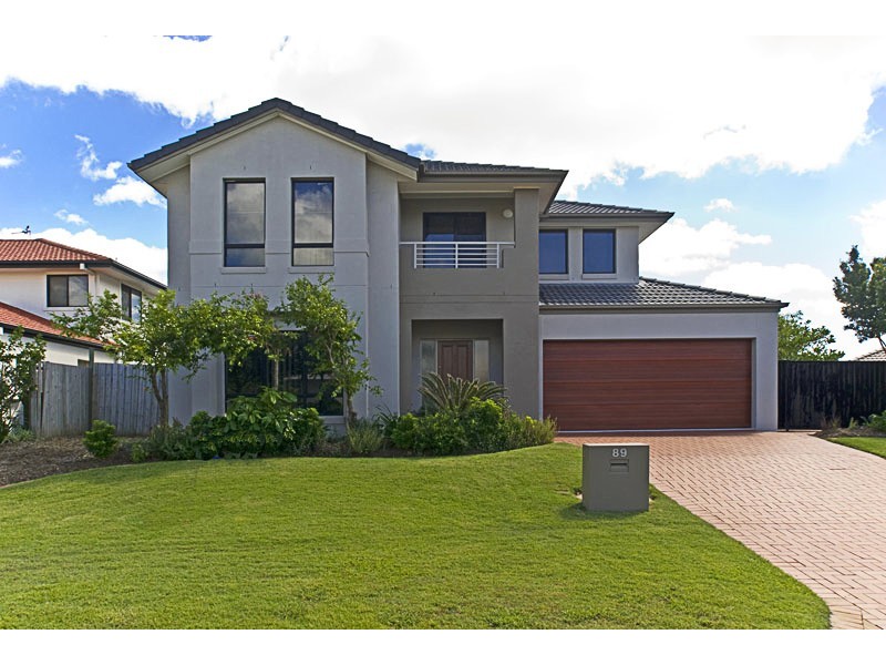 89 Highcrest Circuit, Molendinar QLD 4214