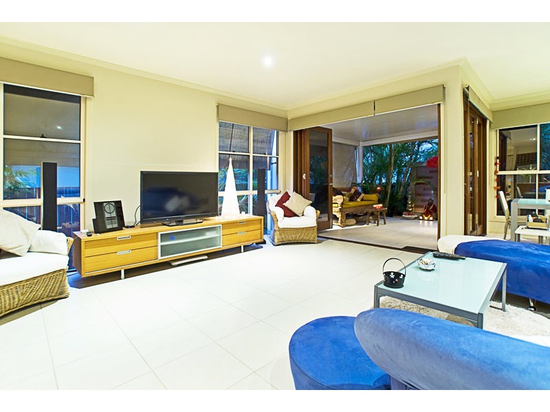 1-7 Broadwater Street, Runaway Bay QLD 4216