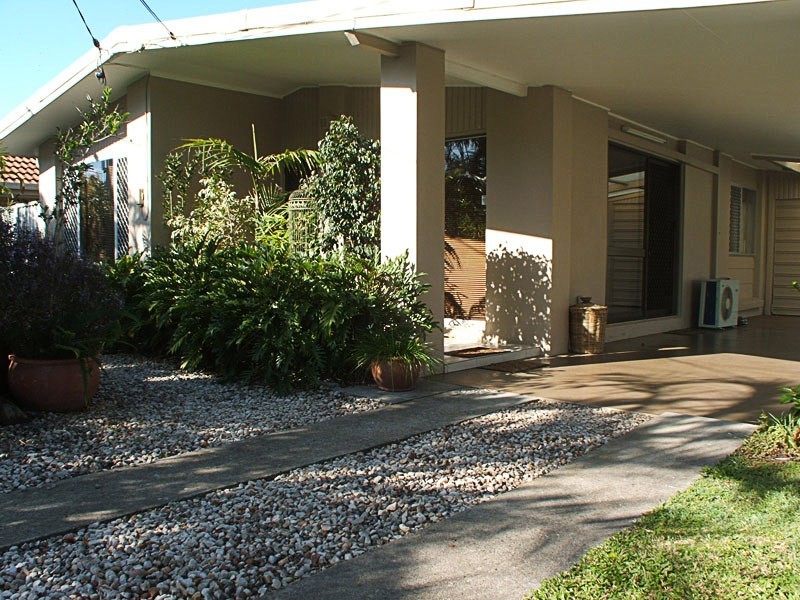 69 Jacaranda Avenue, Hollywell QLD 4216