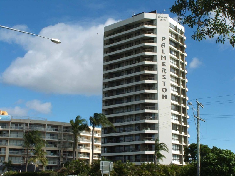 3a-114 Marine Parade, Southport QLD 4215