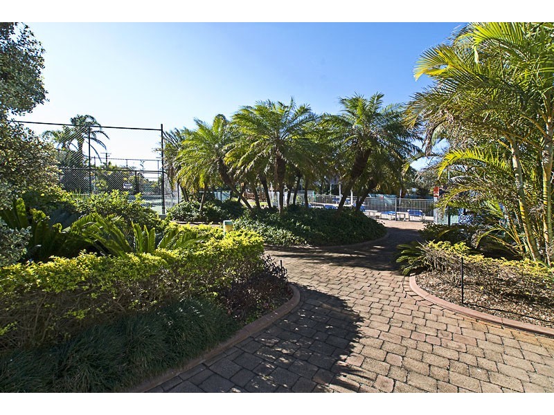 3a-114 Marine Parade, Southport QLD 4215