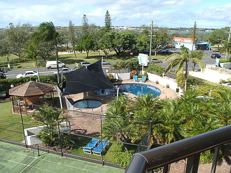 3a-114 Marine Parade, Southport QLD 4215