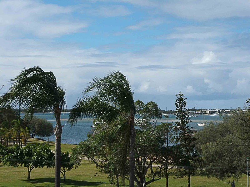 3a-114 Marine Parade, Southport QLD 4215