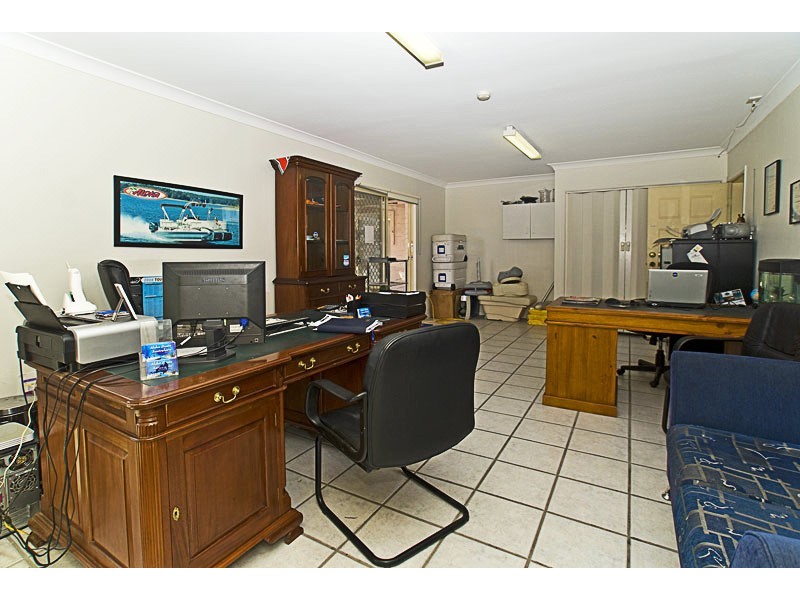188 Brisbane Road, Arundel QLD 4214