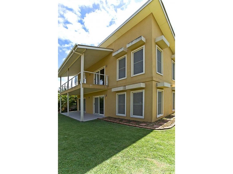 143 Lae Drive, Runaway Bay QLD 4216