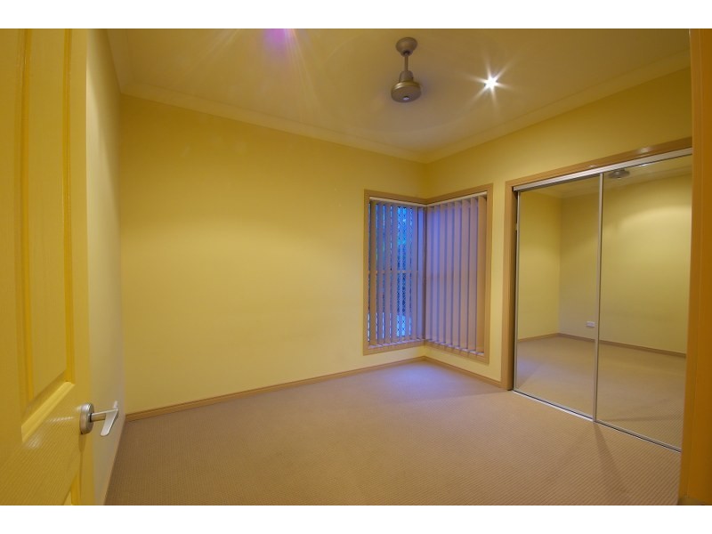 71 East Quay Drive, Biggera Waters QLD 4216