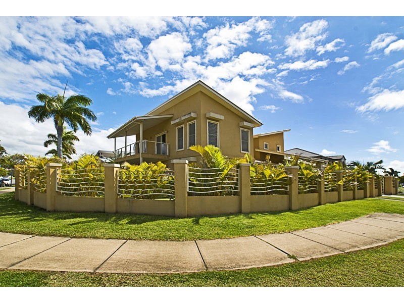 143 Lae Drive, Runaway Bay QLD 4216