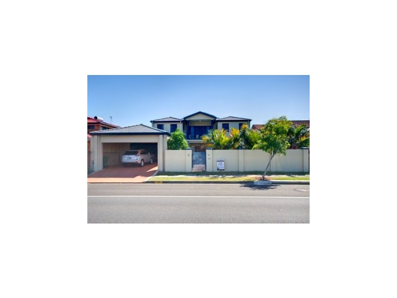 34 Oxley Drive, Paradise Point QLD 4216