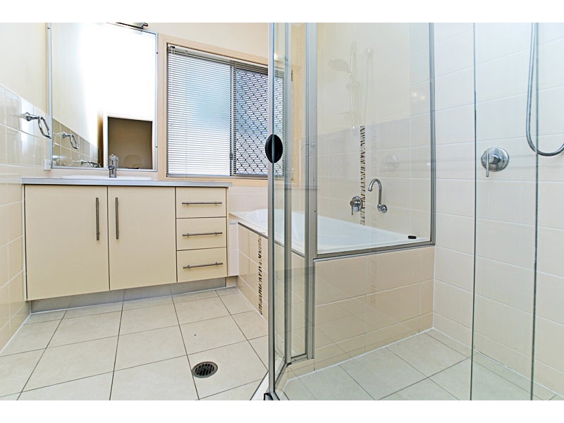 79 East Quay Road, Biggera Waters QLD 4216