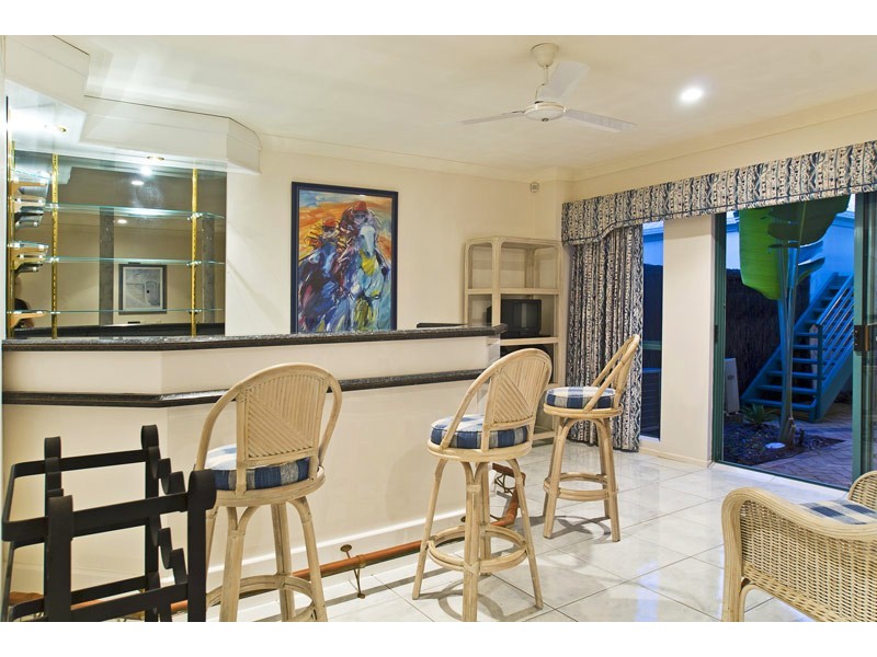 22-3 Lee Road, Runaway Bay QLD 4216