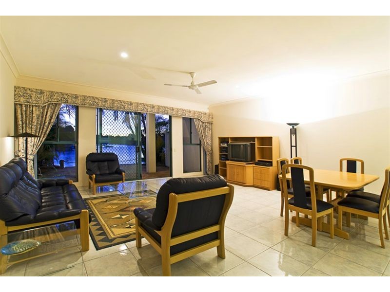 22-3 Lee Road, Runaway Bay QLD 4216