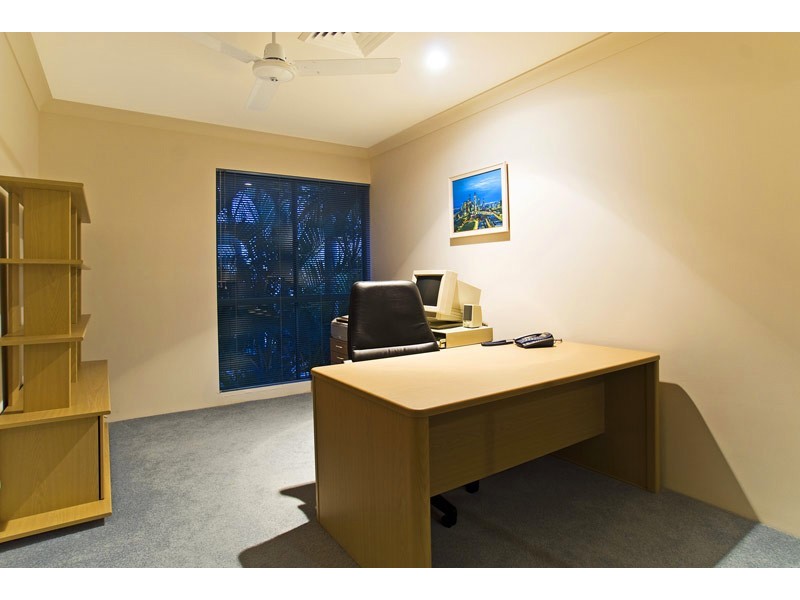 22-3 Lee Road, Runaway Bay QLD 4216