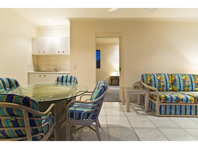 22-3 Lee Road, Runaway Bay QLD 4216