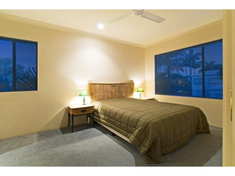 22-3 Lee Road, Runaway Bay QLD 4216
