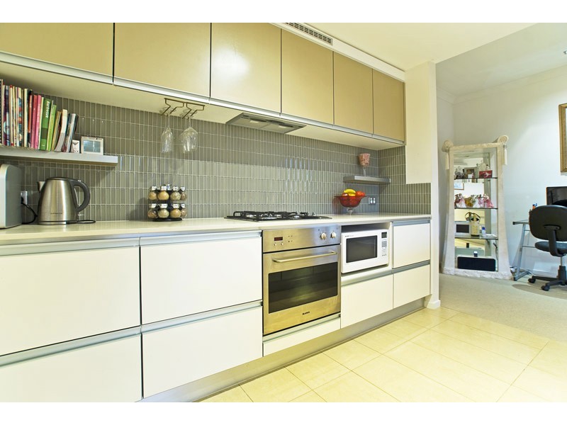 59-3030 The Boulevard, Carrara QLD 4211
