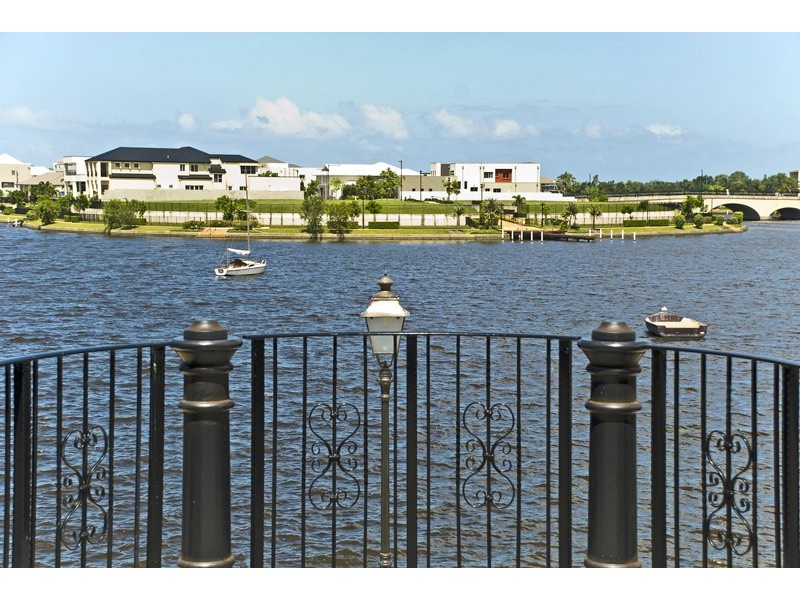 59-3030 The Boulevard, Carrara QLD 4211