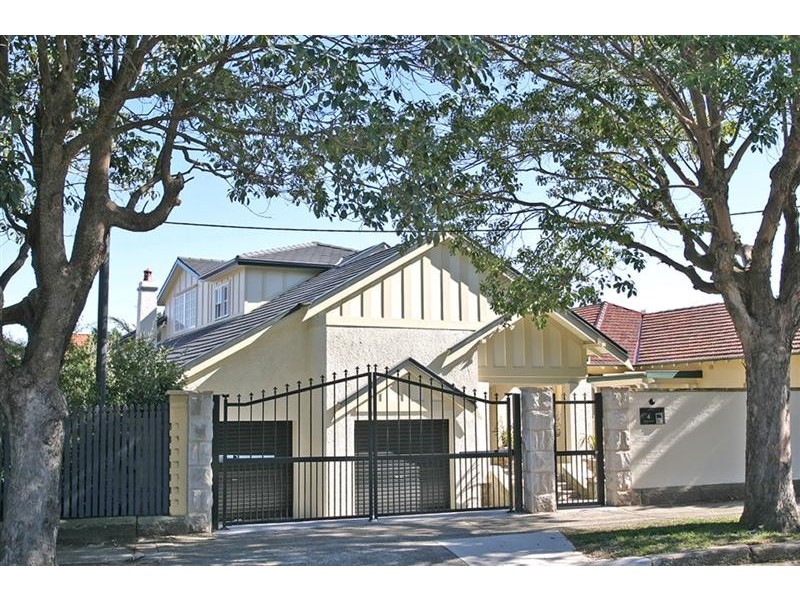 4 Bradleys Head Road, Mosman NSW 2088
