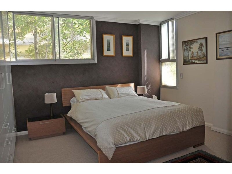 Mcmahons Point NSW 2060