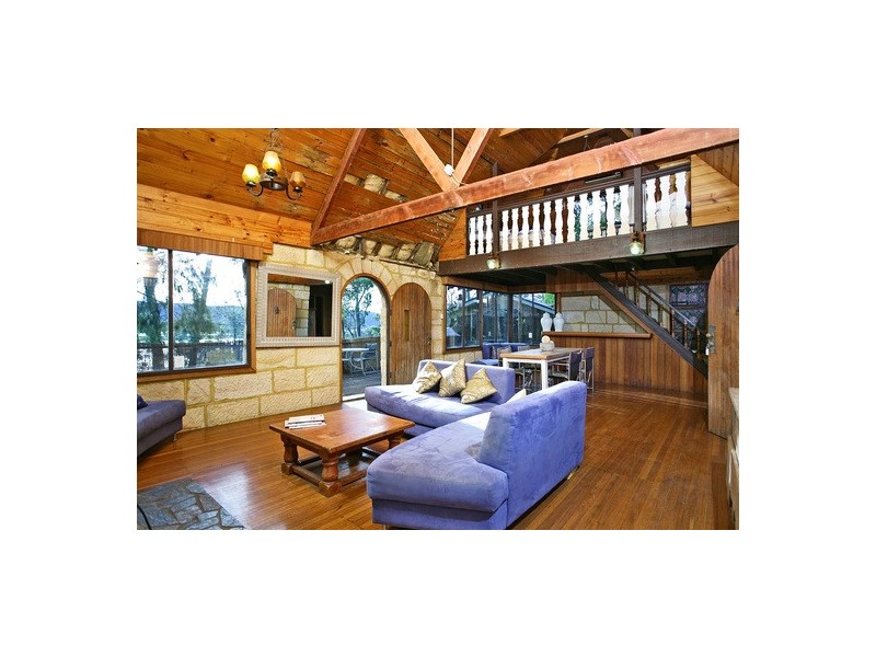 30 Hilltop Road, Clareville NSW 2107