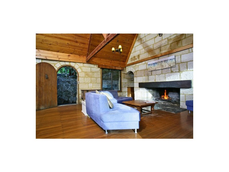 30 Hilltop Road, Clareville NSW 2107