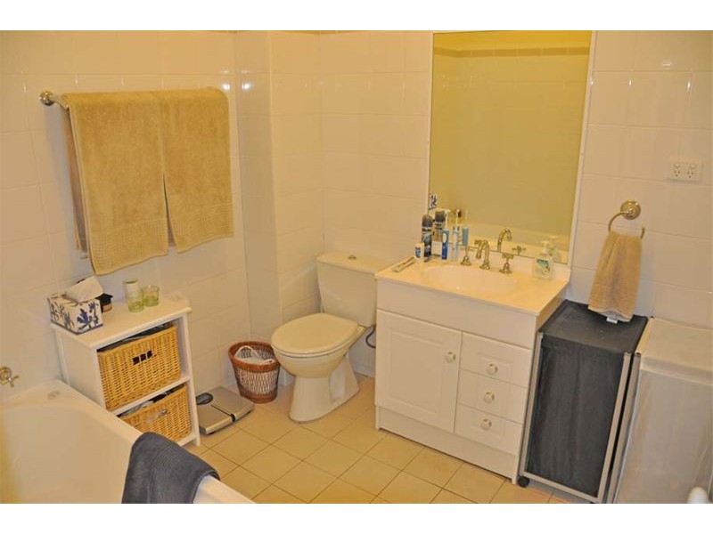 18/207 Willoughby Road, Naremburn NSW 2065