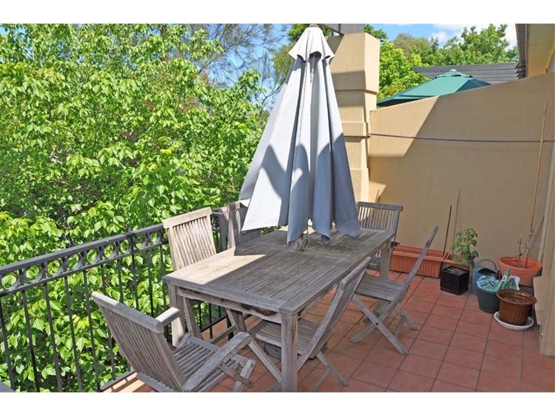 18/207 Willoughby Road, Naremburn NSW 2065