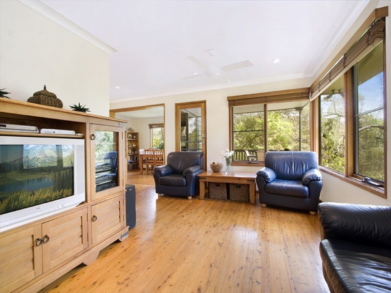 10 Nandi Avenue, Frenchs Forest NSW 2086