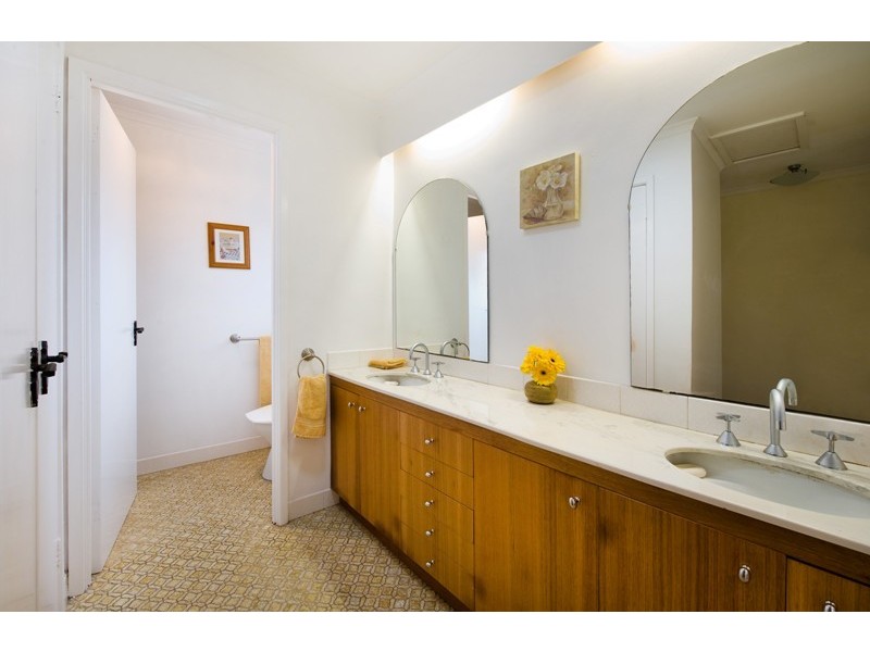 10 Burrswood Close, Belrose NSW 2085